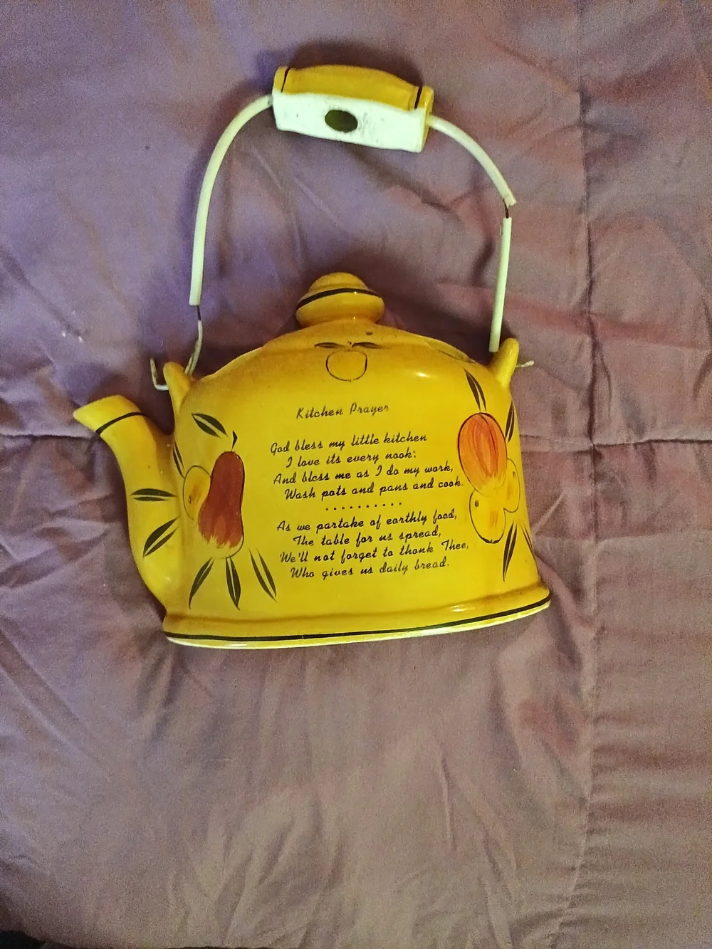 Yellow Decorative Teapot Wall Art with Kitchen Prayer